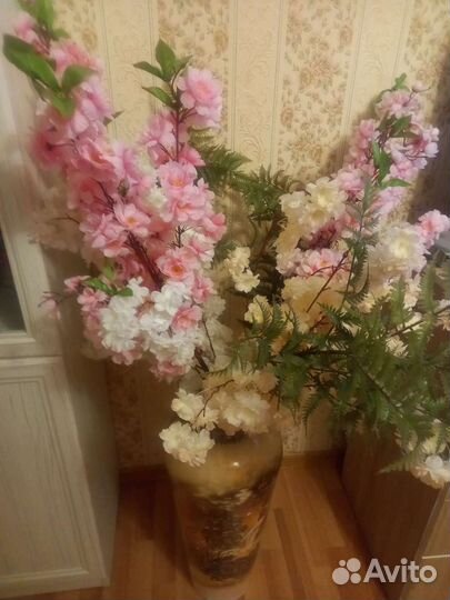 Напольная ваза