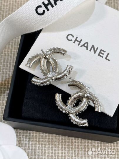 Серьги Chanel