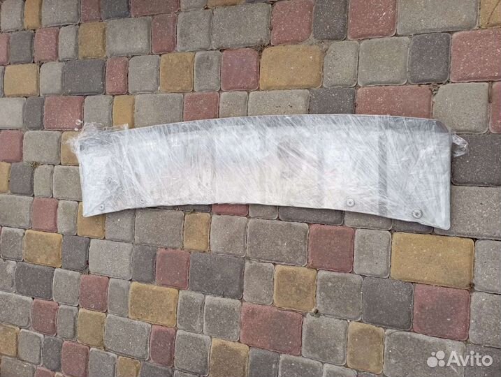 Mercedes GL W164 накладка заднего бампе