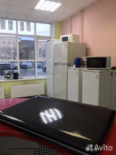 Игровой шустрый ноутбук asus