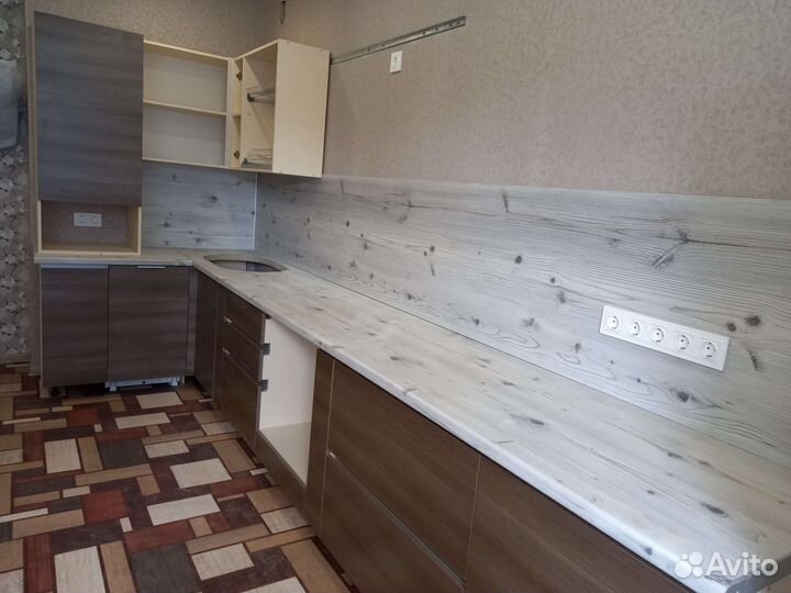 Кухонный гарнитур на заказ двухярусный