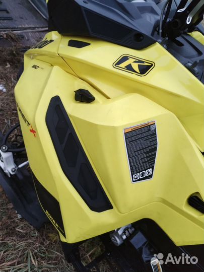 BRP Ski-Doo Summit X