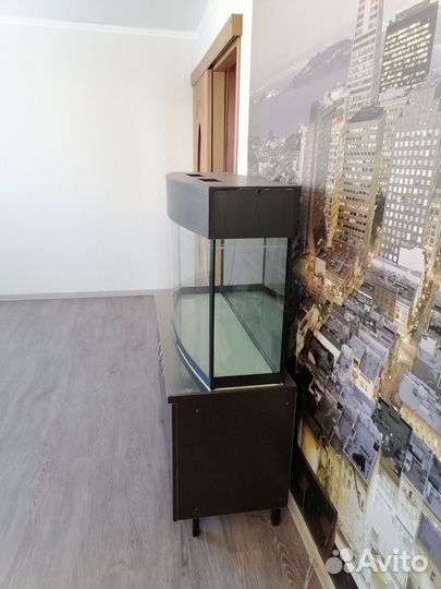 Аквариум с тумбой 200 л
