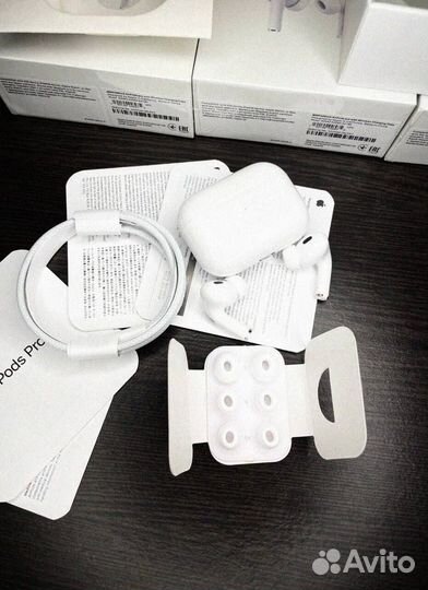 AirPods Pro 2: Музыка, которая двигает