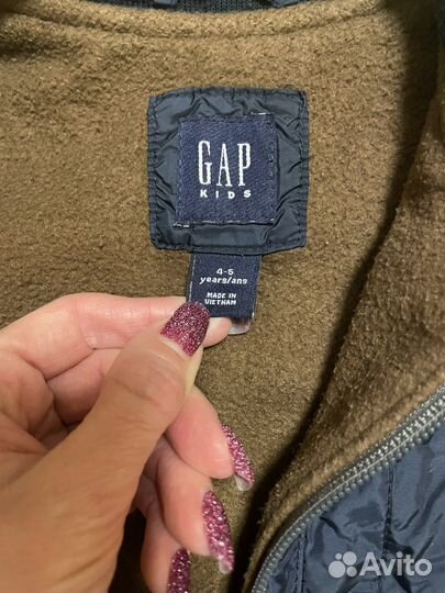 Детская куртка GAP 4-5 лет