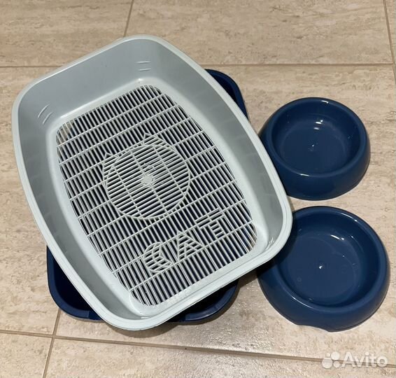 Лоток, миски, спрей от меток и запахов