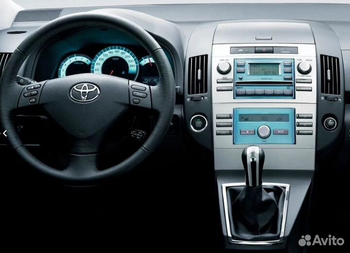 Toyota corolla verso, ZNR11L, 2004 Г.В., МКПП