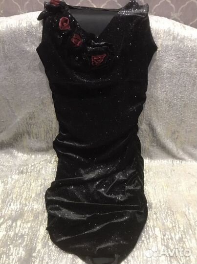 Плащ и платье