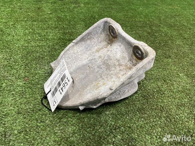 Кронштейн двигателя задний правый Nissan Teana J32