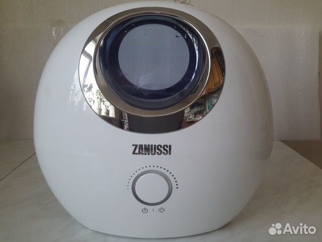 Увлажнитель воздуха Zanussi ZH 3 Pebble / Обмен