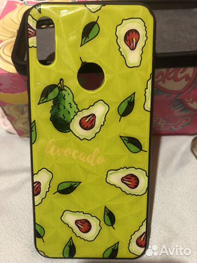 Чехлы на телефон