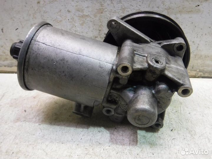 Насос гур Mercedes Benz W124 E-class