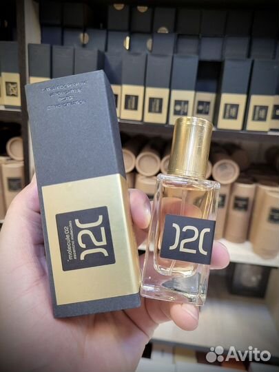 Escentric molecules 02