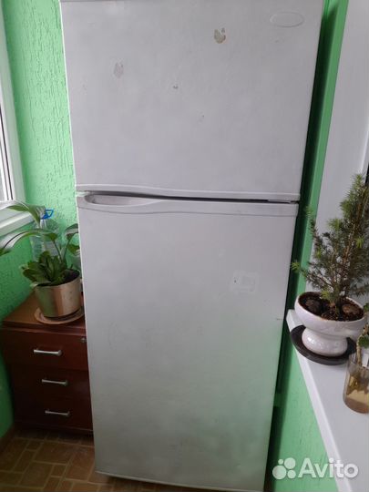 Холодильник б/у