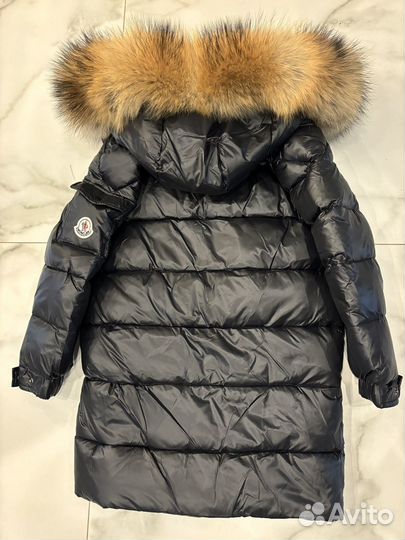 Парка moncler зимняя