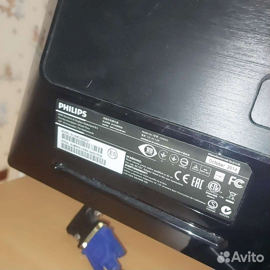 Монитор philips 24