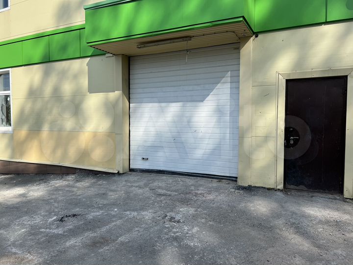 Торговая площадь, 735 м²