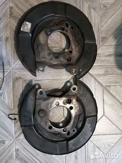 Щит опорный тормозной, комплект