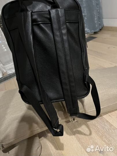 Хороший чёрный рюкзак мужской