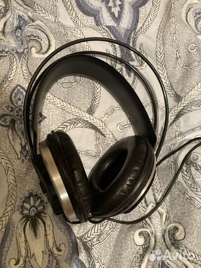 Наушники AKG K260