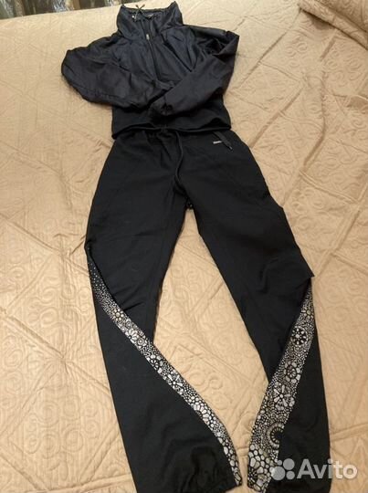 Спортивный костюм reebok женский