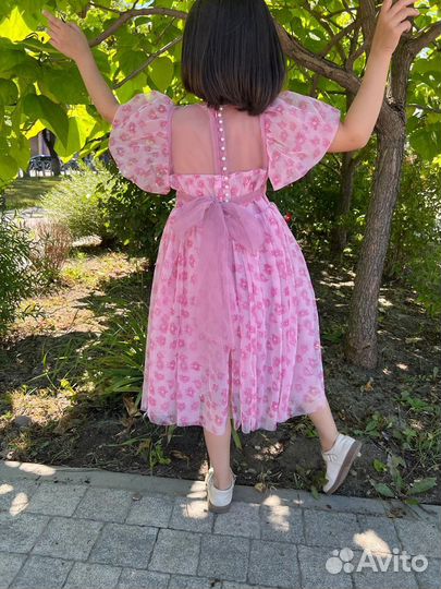 Платье на праздник