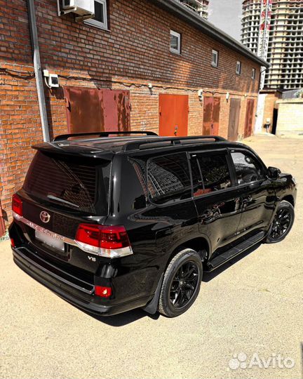 Рестайлинг Toyota Land Cruiser 200 в 2020