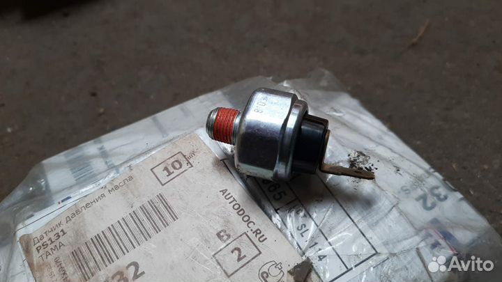 Датчик давления масла PS-131