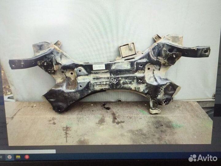 Подрамник двигателя hyundai ах35