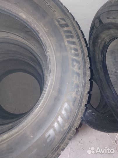 Bridgestone Ice Cruiser 7000 285/60 R18
