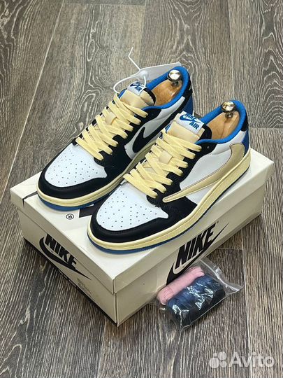 Кроссовки nike air jordan 1 low travis scott