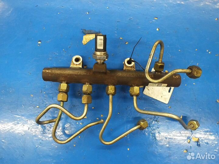 Рейка топливная (рампа) Renault Megane II (2002–20