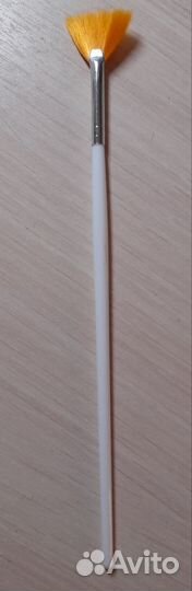 Кисти и дотс для маникюра