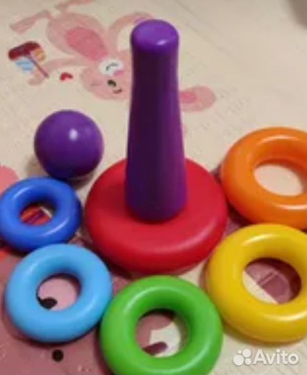 Пирамидка детска с толстым конусом