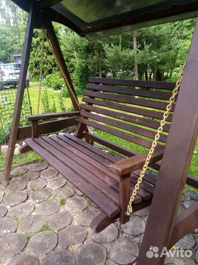 Садовые качели из дерева