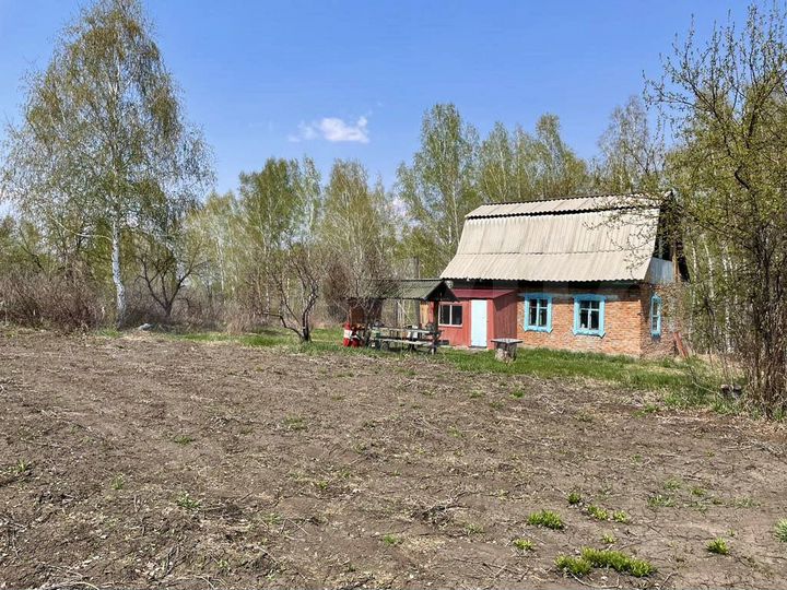 Дача 40 м² на участке 12 сот.