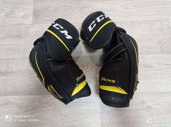 Налокотники хоккейные на 13-14 лет