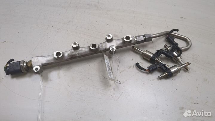 Форсунка топливная Skoda Karoq 2017, 2019