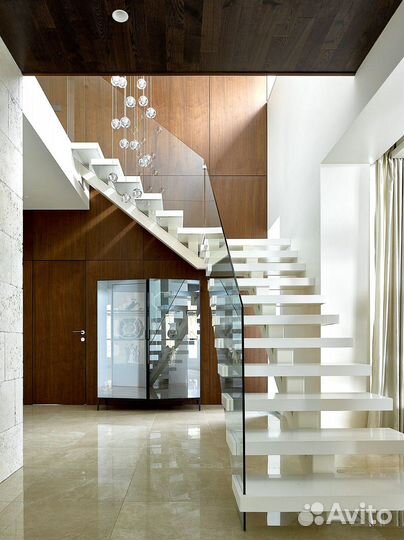 Деревянные лестницы на второй этаж