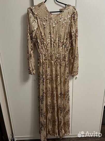 Нарядное платье