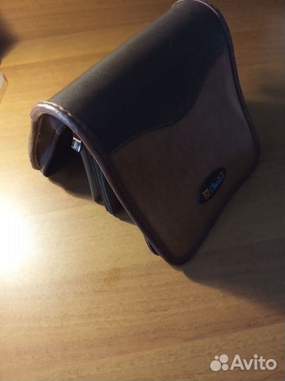 Портмоне из натур. кожи для CD и DVD дисков, новое