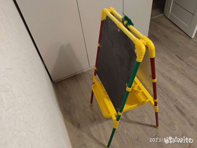 Мольберт, доска для рисования