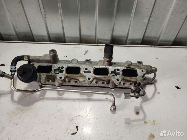 Коллектор впускной Volkswagen 1.6,1.4 FSI