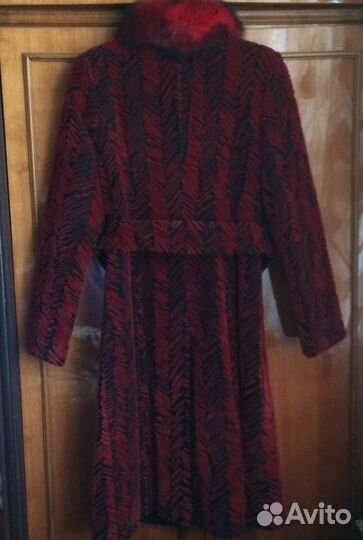 Продаю зимние пальто размер 44