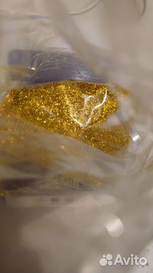 Золотые блёстки, золотой песок россыпью