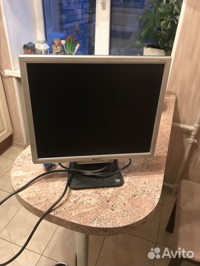 Продам монитор