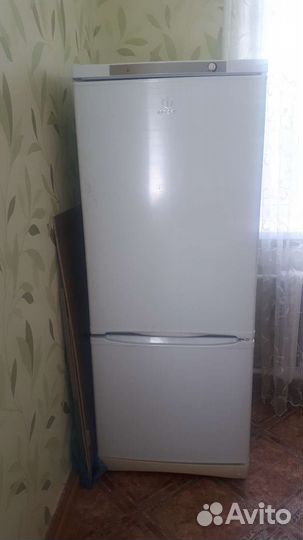 Холодильник бу на запчасти