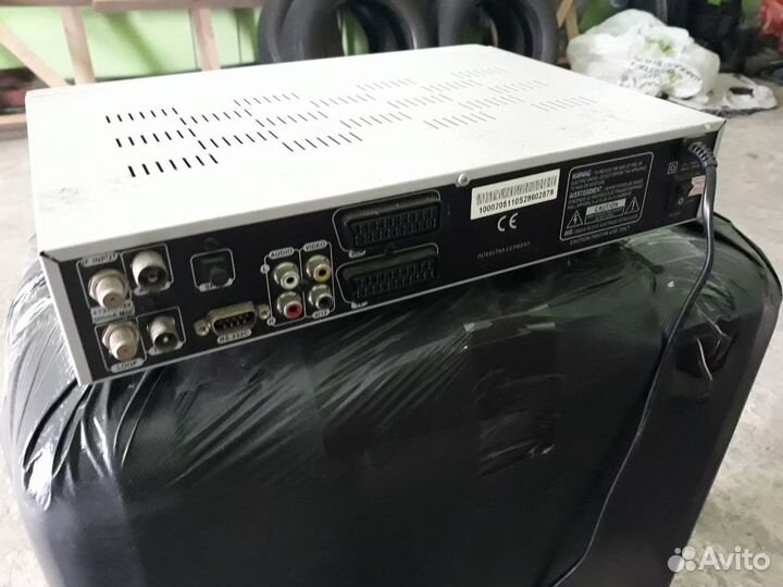 Спутниковый ресивер Golden Interstar