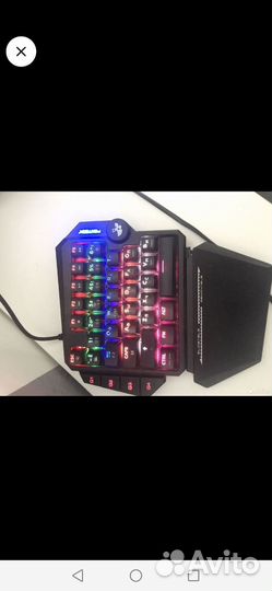 Игровая механическая клавиатура