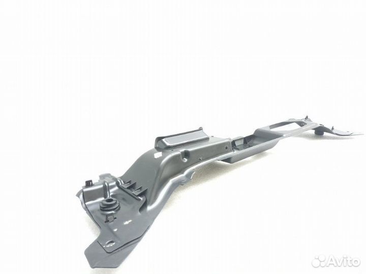 Кожух замка капота Volvo V50 MW20 1.6 2009